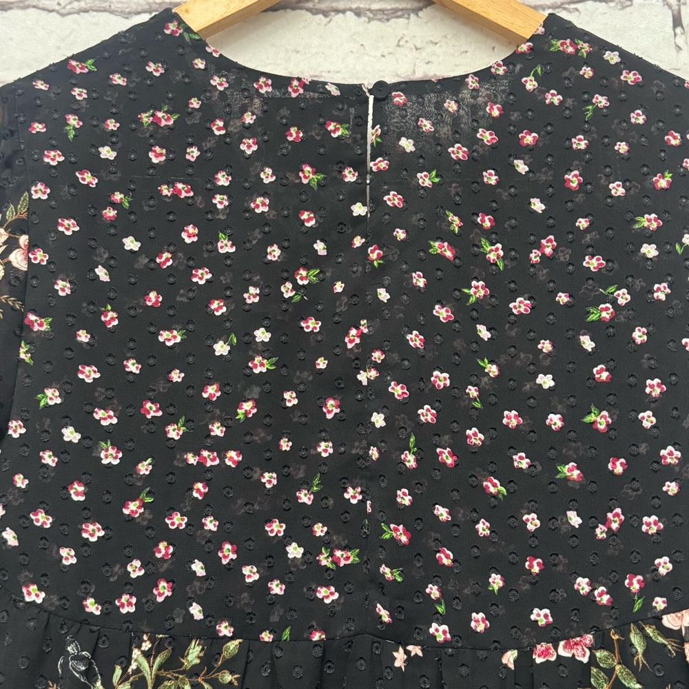 Anthropologie Mauve Steffy Bell-Sleeve Blouse in Black Size Small - Picture 10 of 10